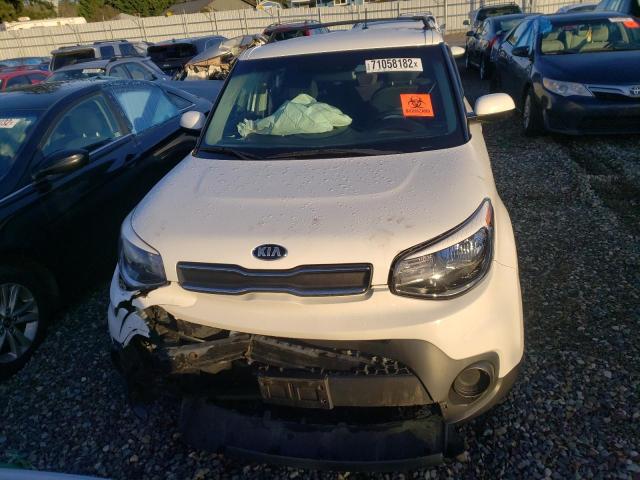 Photo 4 VIN: KNDJN2A2XH7464045 - KIA SOUL 