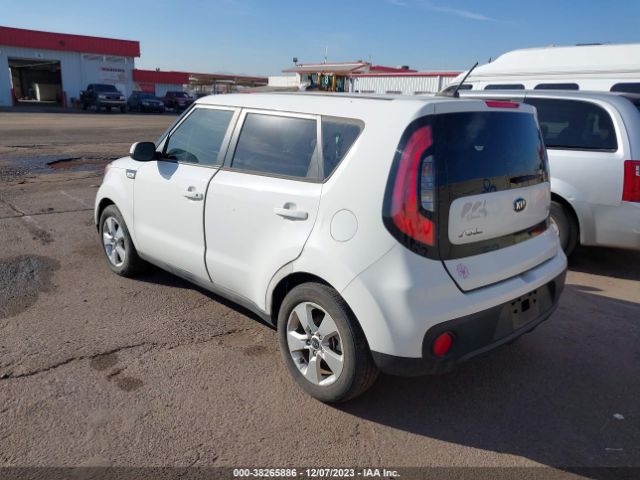 Photo 2 VIN: KNDJN2A2XH7469178 - KIA SOUL 