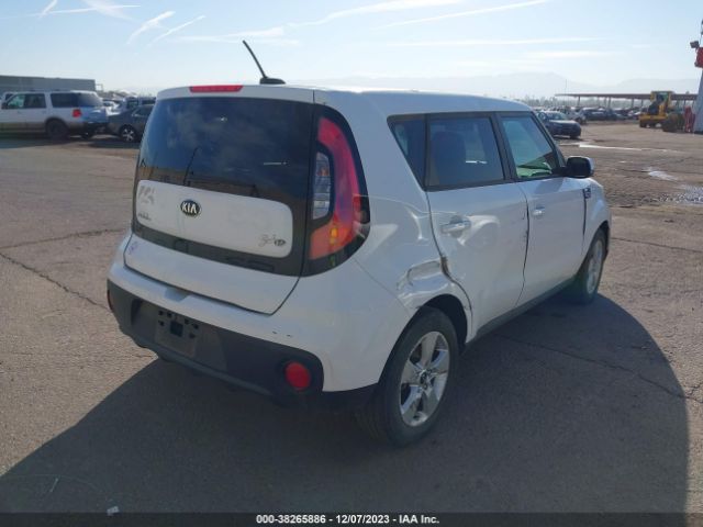 Photo 3 VIN: KNDJN2A2XH7469178 - KIA SOUL 