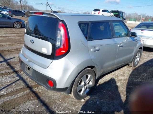 Photo 3 VIN: KNDJN2A2XJ7535587 - KIA SOUL 