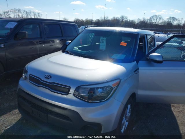 Photo 5 VIN: KNDJN2A2XJ7535587 - KIA SOUL 