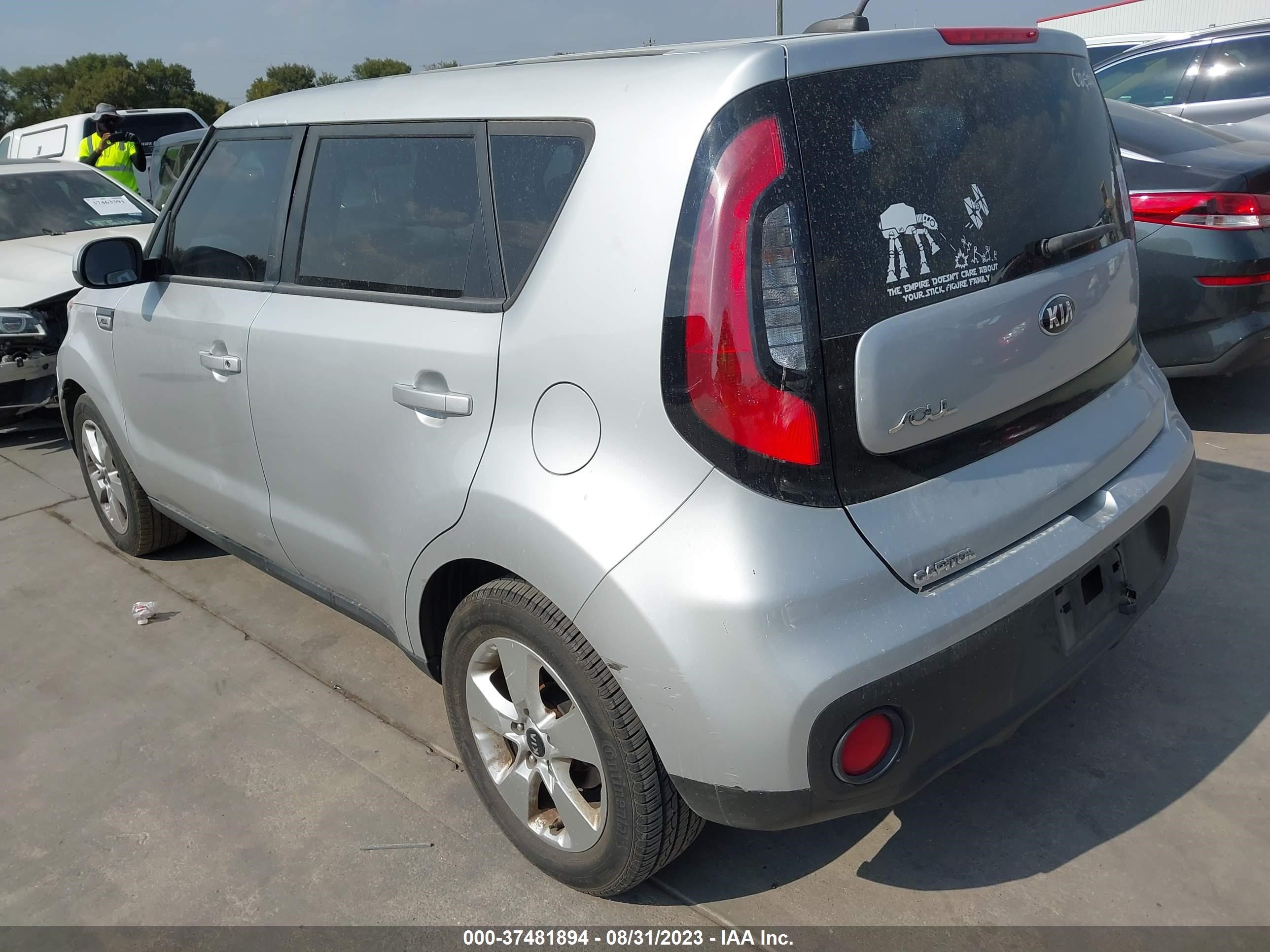 Photo 2 VIN: KNDJN2A2XJ7568699 - KIA SOUL 