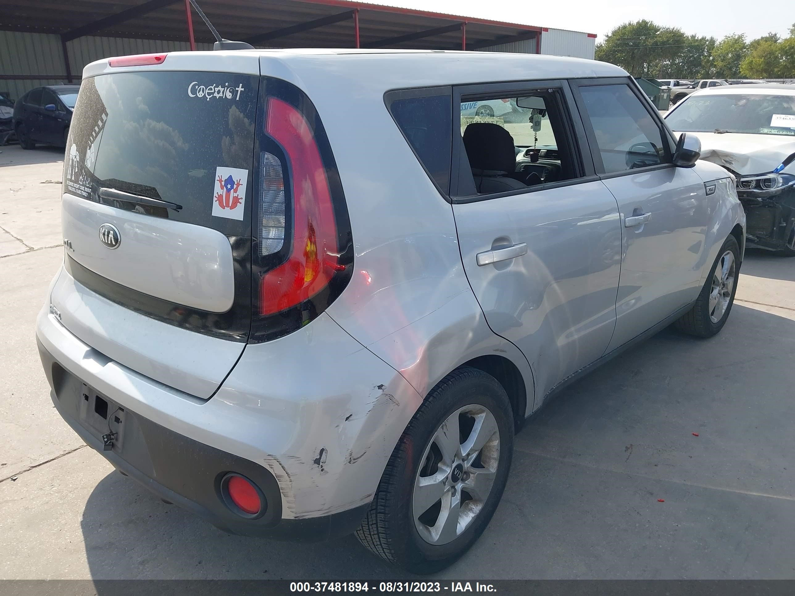 Photo 3 VIN: KNDJN2A2XJ7568699 - KIA SOUL 