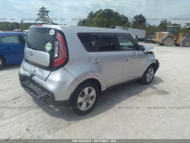 Photo 3 VIN: KNDJN2A2XJ7589942 - KIA SOUL 