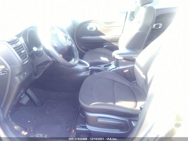 Photo 4 VIN: KNDJN2A2XJ7608053 - KIA SOUL 