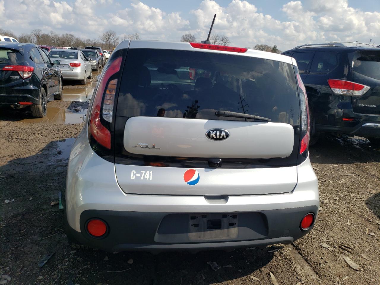 Photo 5 VIN: KNDJN2A2XK7002110 - KIA SOUL 