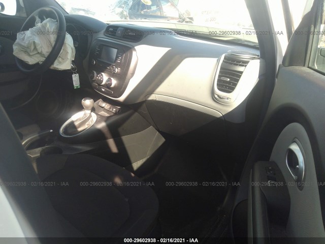 Photo 4 VIN: KNDJN2A2XK7636159 - KIA SOUL 