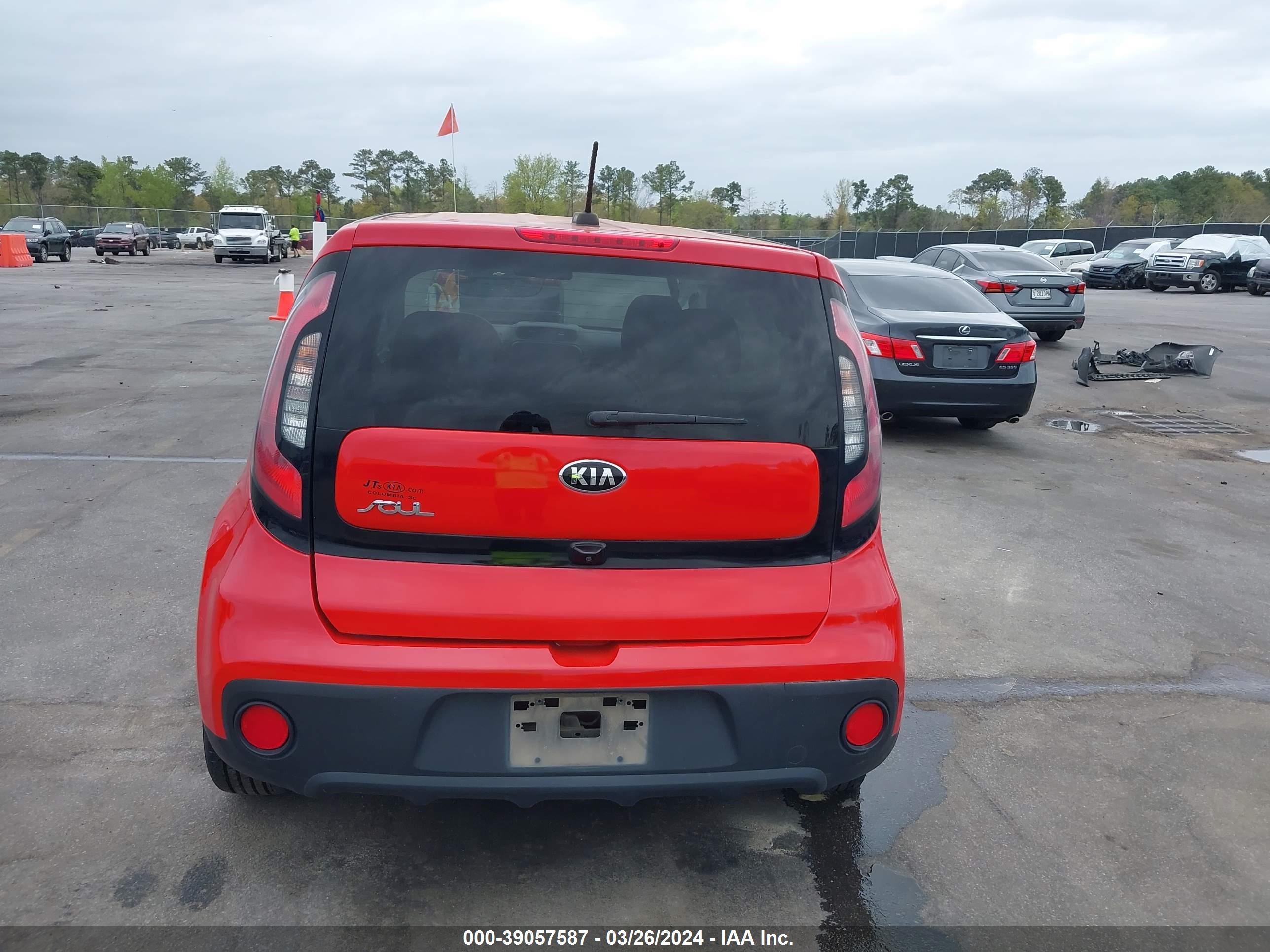 Photo 15 VIN: KNDJN2A2XK7669226 - KIA SOUL 