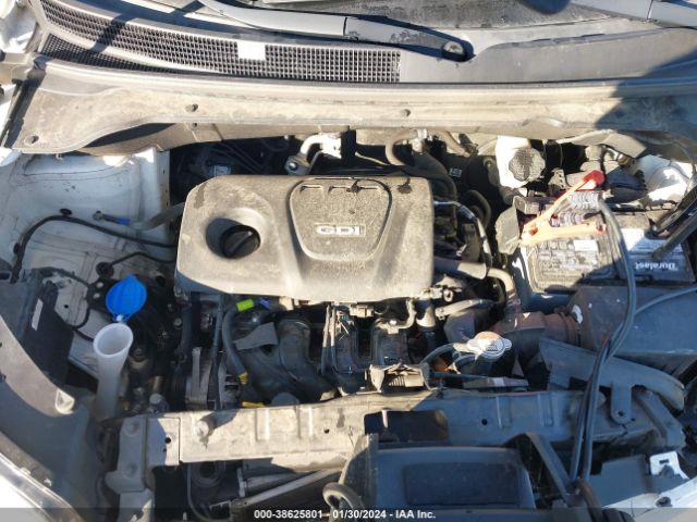 Photo 9 VIN: KNDJN2A2XK7685782 - KIA SOUL 