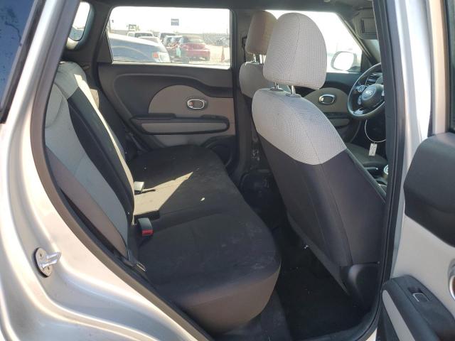 Photo 9 VIN: KNDJN2A2XK7699388 - KIA SOUL 