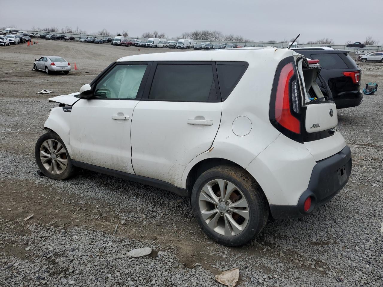 Photo 1 VIN: KNDJP3A50F7186134 - KIA SOUL 