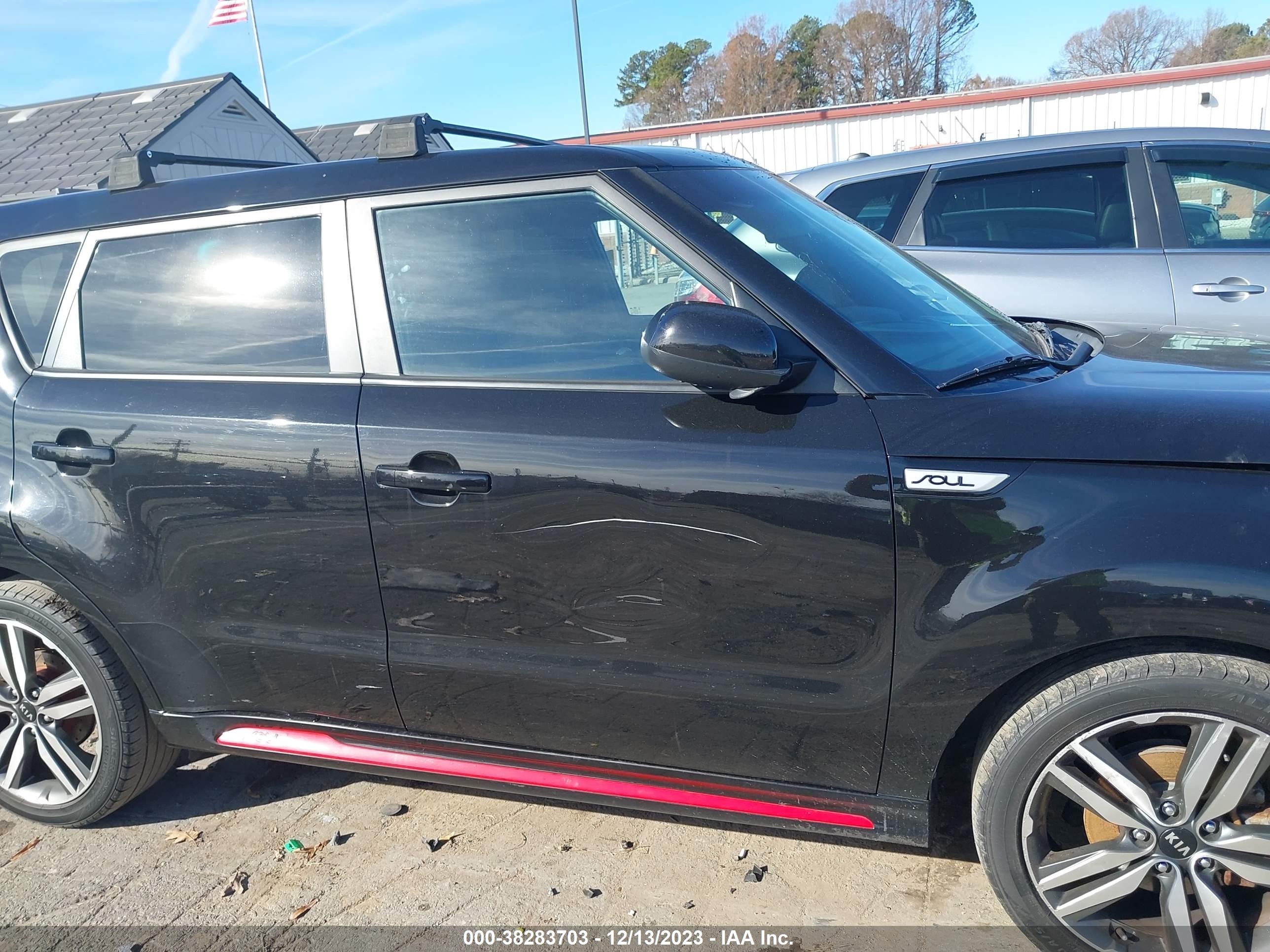 Photo 12 VIN: KNDJP3A50F7773708 - KIA SOUL 