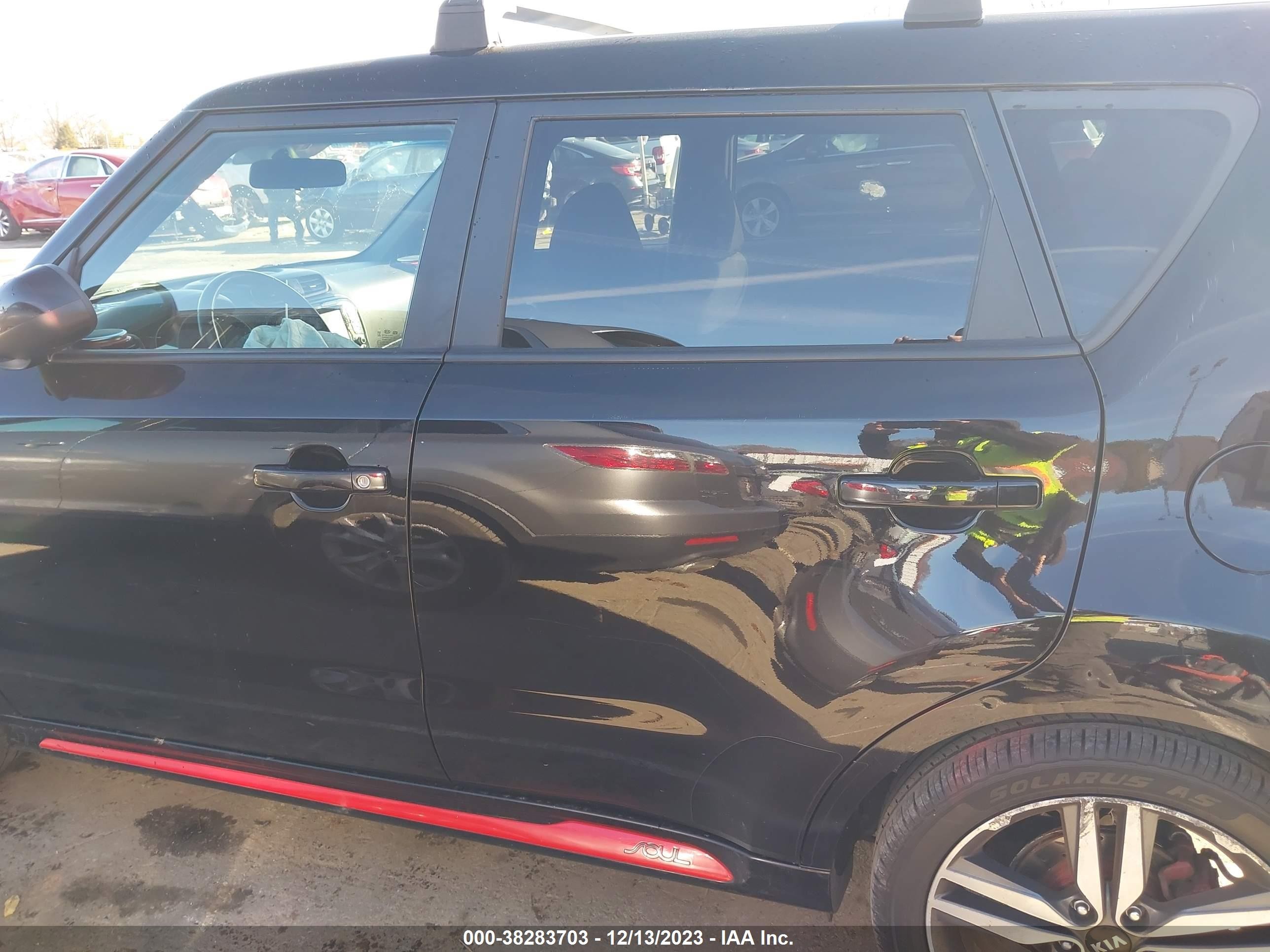 Photo 13 VIN: KNDJP3A50F7773708 - KIA SOUL 