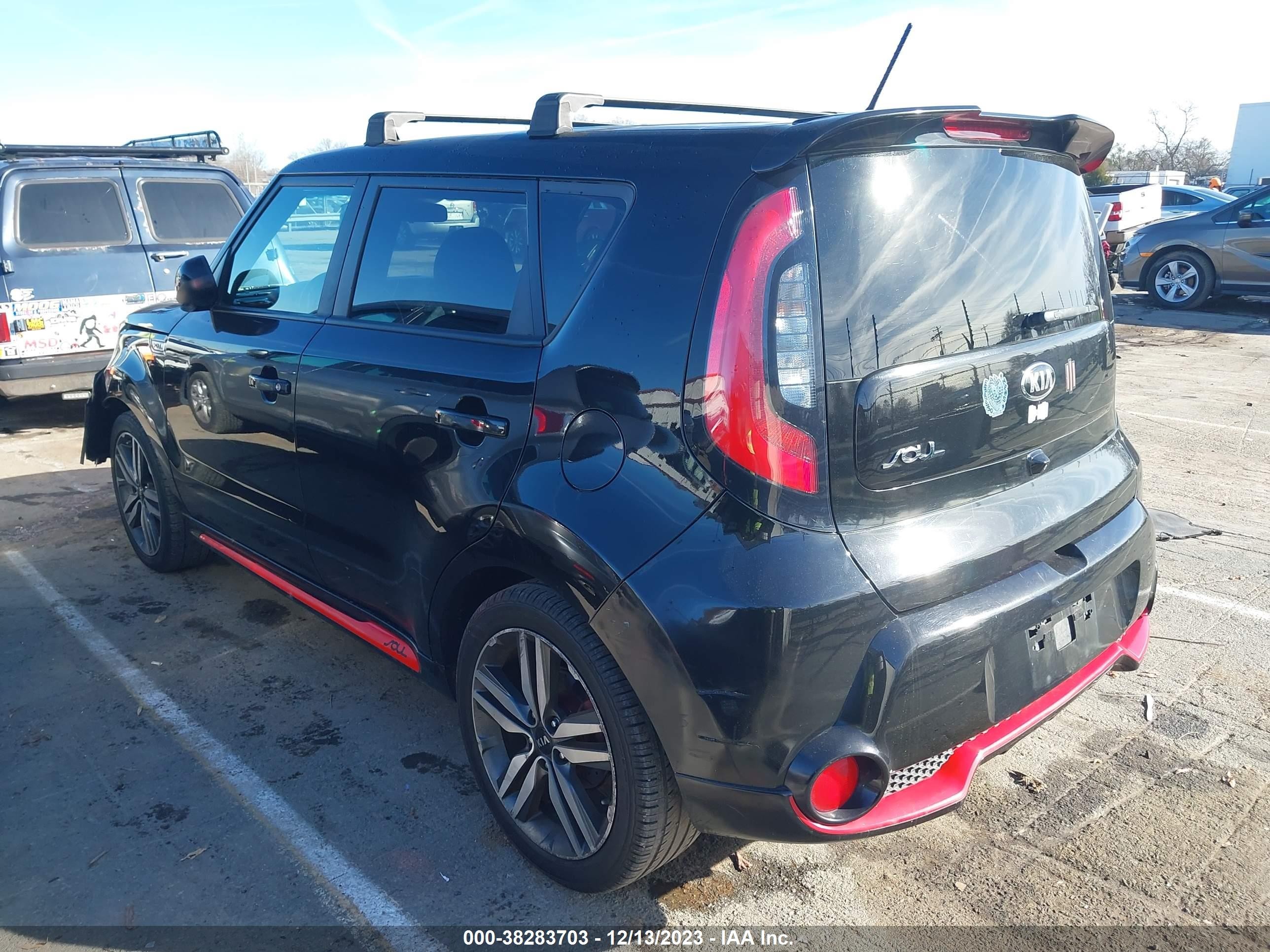 Photo 2 VIN: KNDJP3A50F7773708 - KIA SOUL 