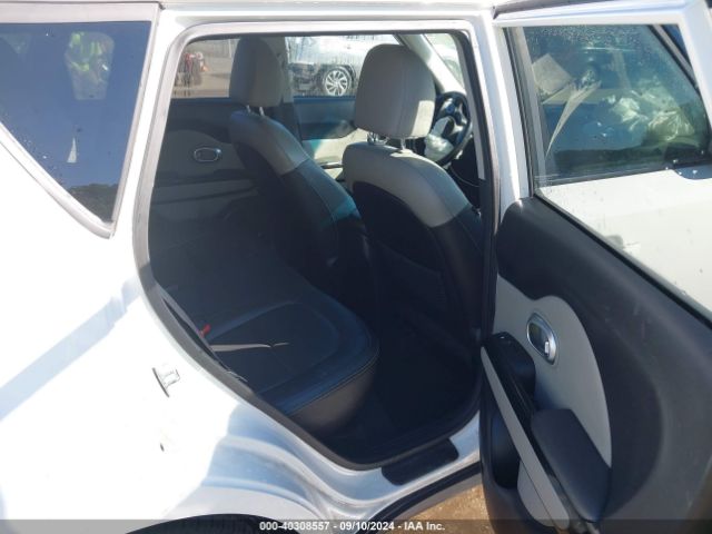 Photo 7 VIN: KNDJP3A50G7359023 - KIA SOUL 