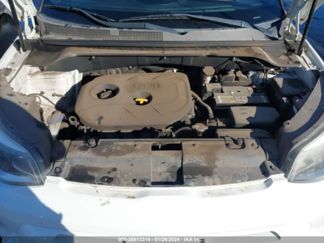 Photo 9 VIN: KNDJP3A50G7386089 - KIA SOUL 