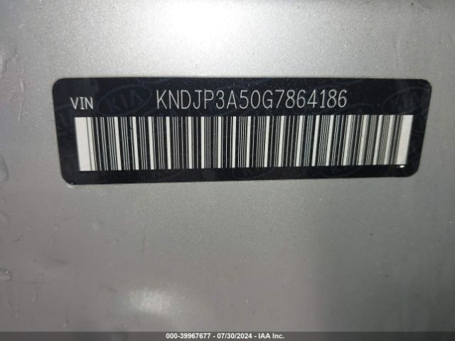 Photo 8 VIN: KNDJP3A50G7864186 - KIA SOUL 