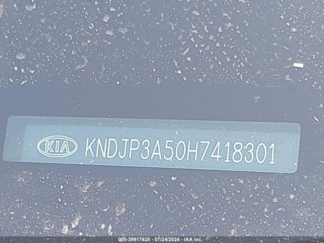 Photo 8 VIN: KNDJP3A50H7418301 - KIA SOUL 