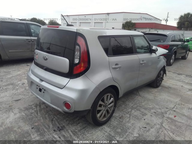 Photo 3 VIN: KNDJP3A50H7418668 - KIA SOUL 