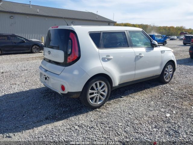 Photo 3 VIN: KNDJP3A50H7447247 - KIA SOUL 