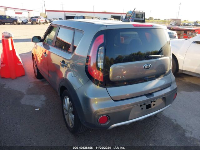 Photo 2 VIN: KNDJP3A50H7449189 - KIA SOUL 