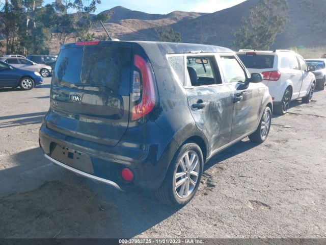 Photo 3 VIN: KNDJP3A50H7460743 - KIA SOUL 