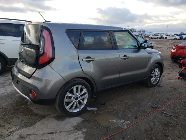 Photo 2 VIN: KNDJP3A50J7517609 - KIA SOUL + 