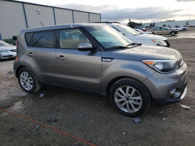 Photo 3 VIN: KNDJP3A50J7517609 - KIA SOUL + 