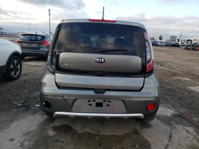 Photo 5 VIN: KNDJP3A50J7517609 - KIA SOUL + 