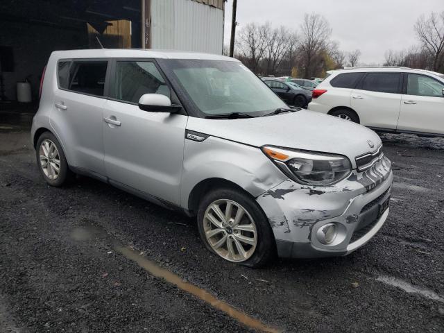 Photo 3 VIN: KNDJP3A50J7518078 - KIA SOUL + 