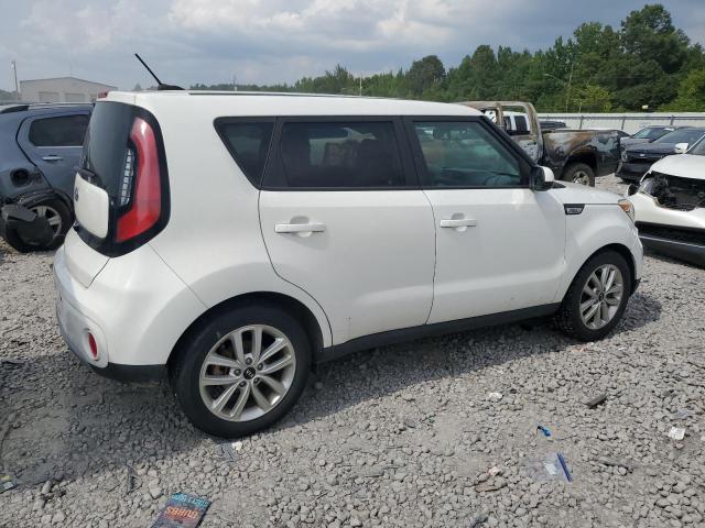 Photo 2 VIN: KNDJP3A50J7568611 - KIA SOUL + 