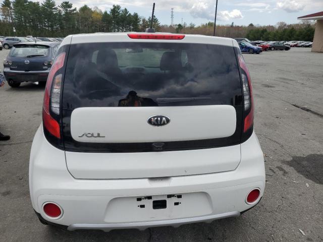 Photo 5 VIN: KNDJP3A50J7568768 - KIA SOUL + 