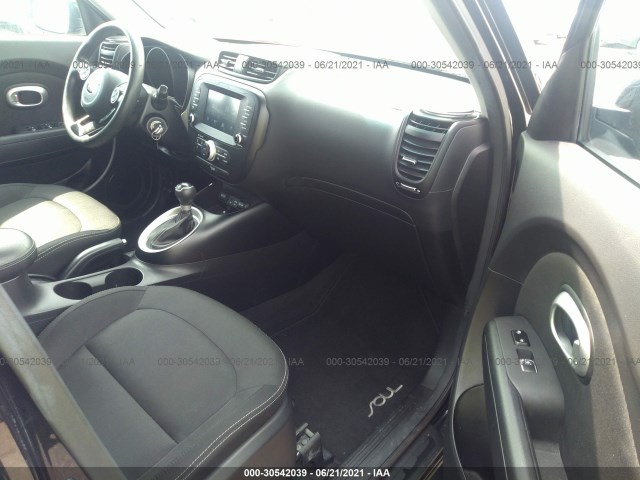 Photo 4 VIN: KNDJP3A50J7581150 - KIA SOUL 