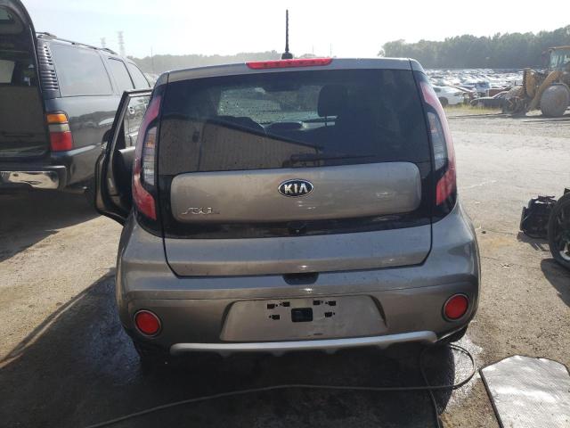 Photo 5 VIN: KNDJP3A50J7588583 - KIA SOUL + 