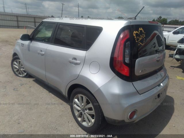 Photo 2 VIN: KNDJP3A50J7591824 - KIA SOUL 