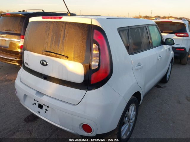 Photo 3 VIN: KNDJP3A50J7599860 - KIA SOUL 