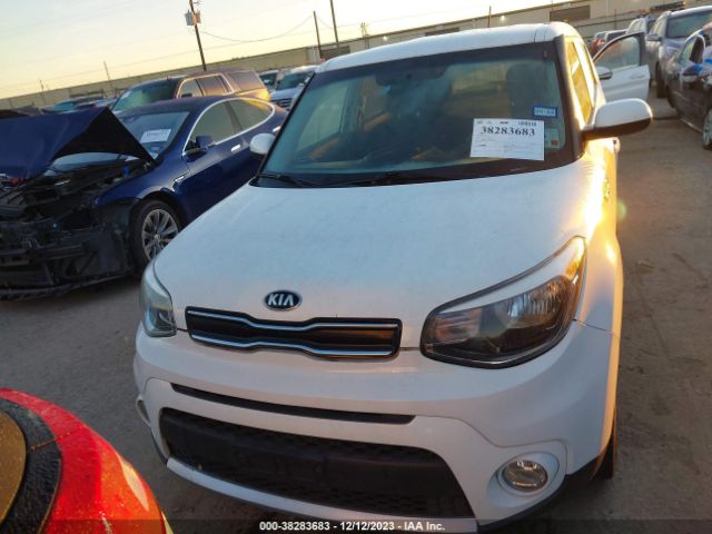 Photo 5 VIN: KNDJP3A50J7599860 - KIA SOUL 