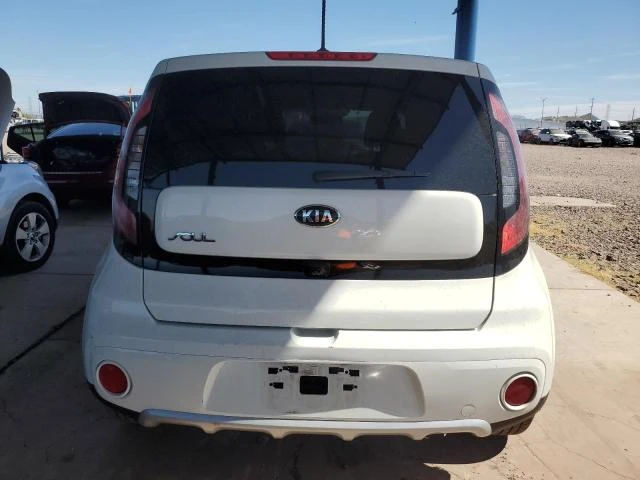 Photo 5 VIN: KNDJP3A50J7906122 - KIA SOUL + 