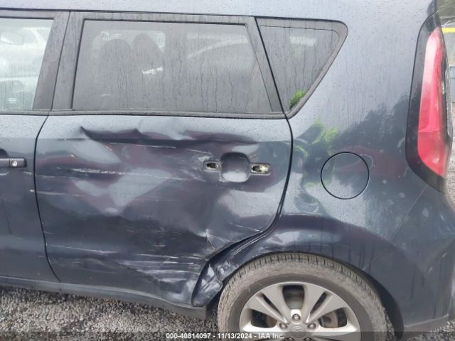 Photo 5 VIN: KNDJP3A51F7167947 - KIA SOUL 