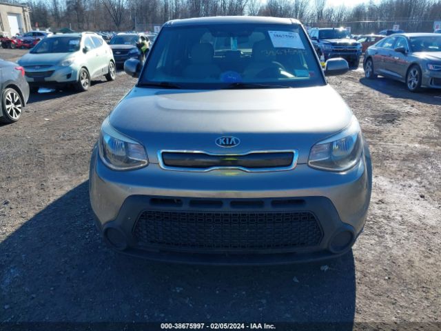 Photo 5 VIN: KNDJP3A51F7174669 - KIA SOUL 