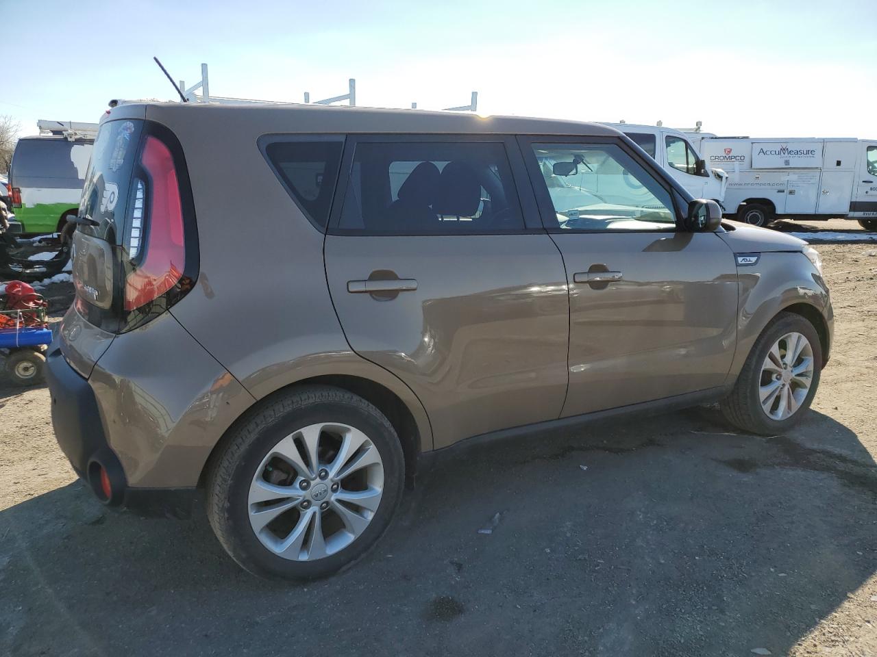 Photo 2 VIN: KNDJP3A51F7224129 - KIA SOUL 