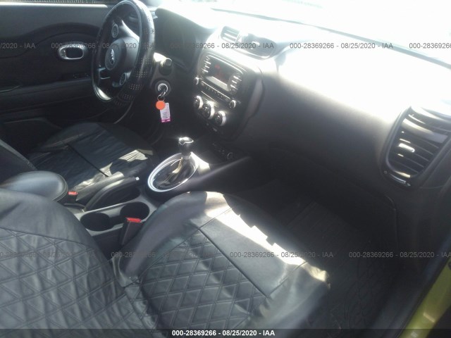 Photo 4 VIN: KNDJP3A51F7764225 - KIA SOUL 