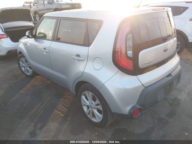 Photo 2 VIN: KNDJP3A51F7768632 - KIA SOUL 