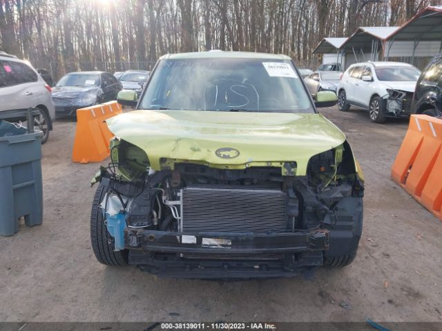 Photo 5 VIN: KNDJP3A51F7812905 - KIA SOUL 