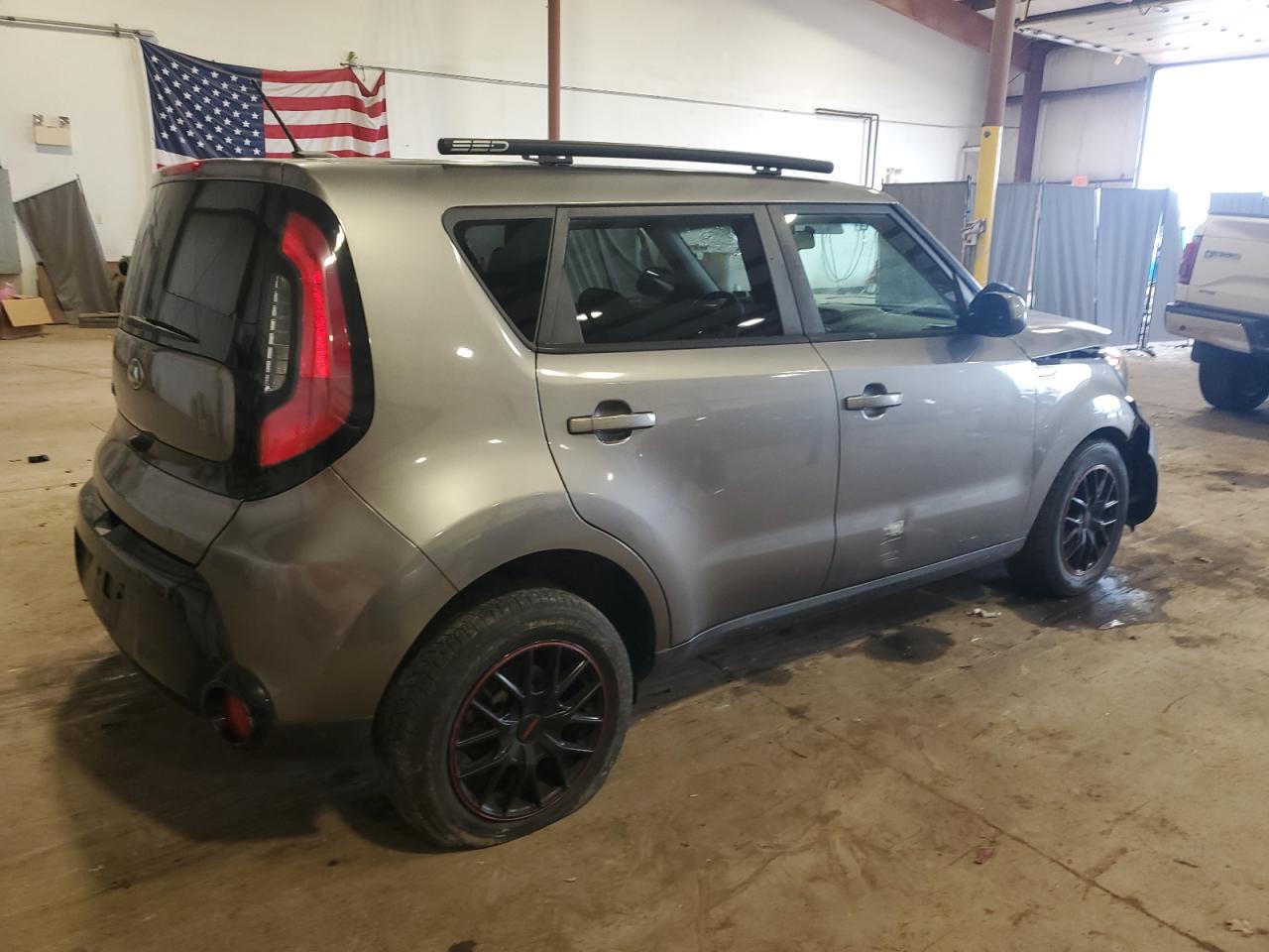 Photo 2 VIN: KNDJP3A51G7283067 - KIA SOUL 