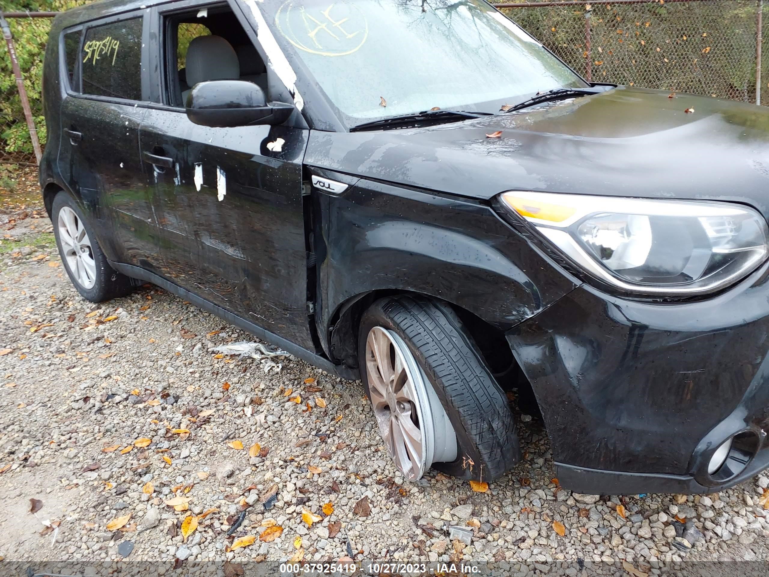 Photo 5 VIN: KNDJP3A51G7400694 - KIA SOUL 