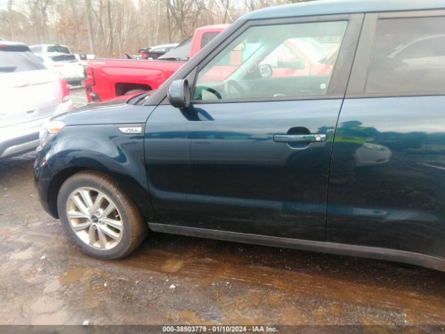 Photo 5 VIN: KNDJP3A51H7425788 - KIA SOUL 