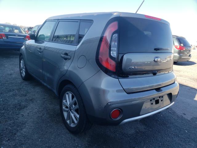 Photo 2 VIN: KNDJP3A51J7505811 - KIA SOUL + 