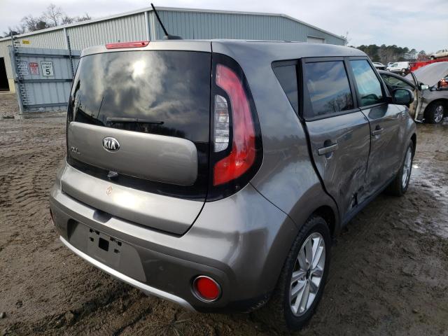 Photo 3 VIN: KNDJP3A51J7520647 - KIA SOUL + 