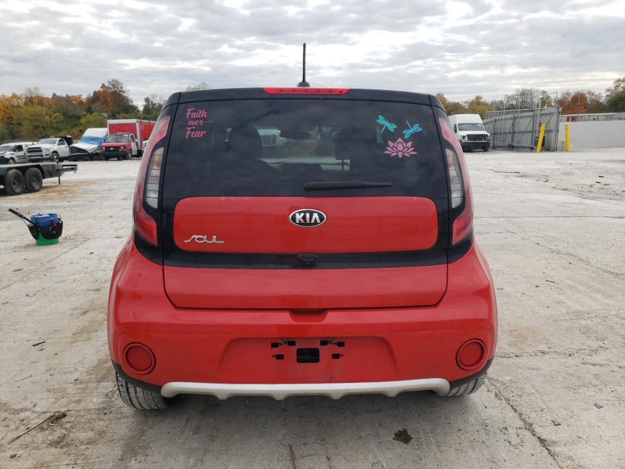 Photo 5 VIN: KNDJP3A51J7548366 - KIA SOUL 